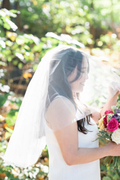 ニューヨークの前撮り/ウェディングフォト|光を浴びた美しい花嫁さま