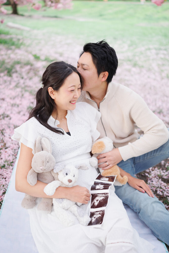 ニューヨークでニューボーンフォト/ファーストトイと一緒にマタニティフォト。