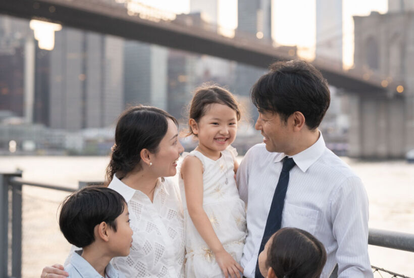 ニューヨークのファミリーフォト/ブルックリンブリッジパークにて。