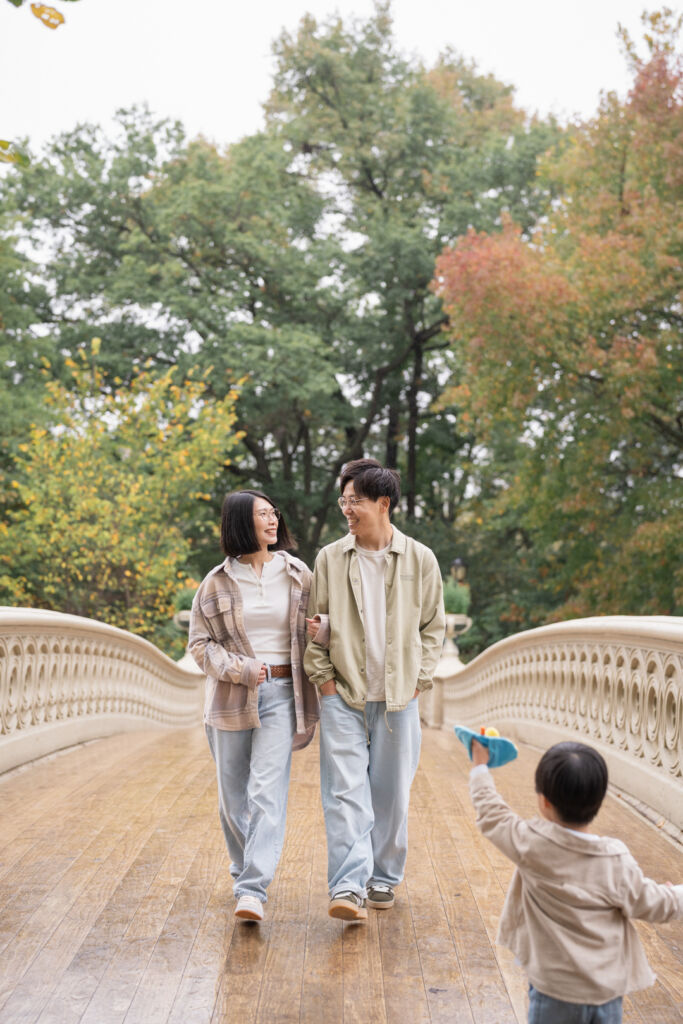 ニューヨークでファミリーフォト/パパとママの２ショット。