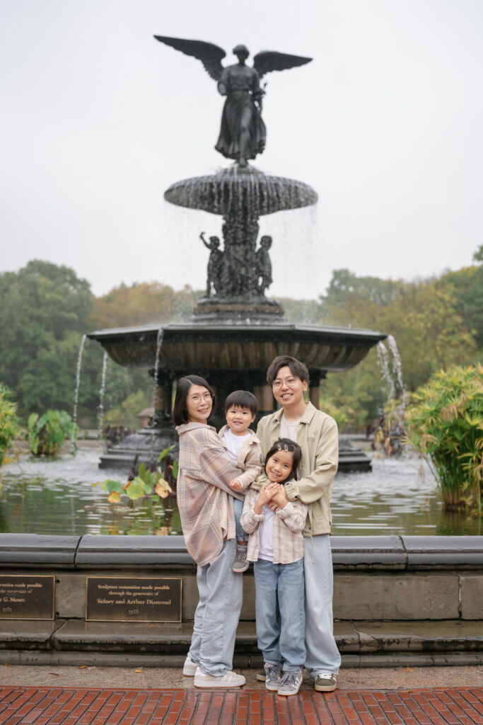 ニューヨークでファミリーフォト/家族みんなでお揃いのスニーカーを履いて。