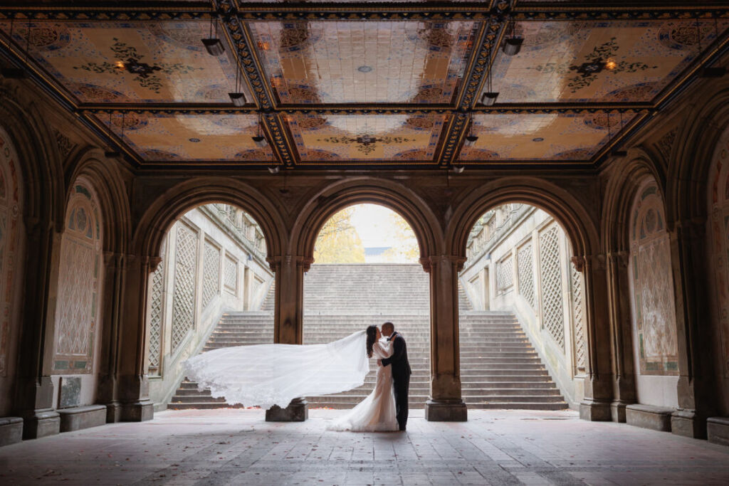 ニューヨークでウェディングフォト|前撮り/ベールが舞う、美しい瞬間。