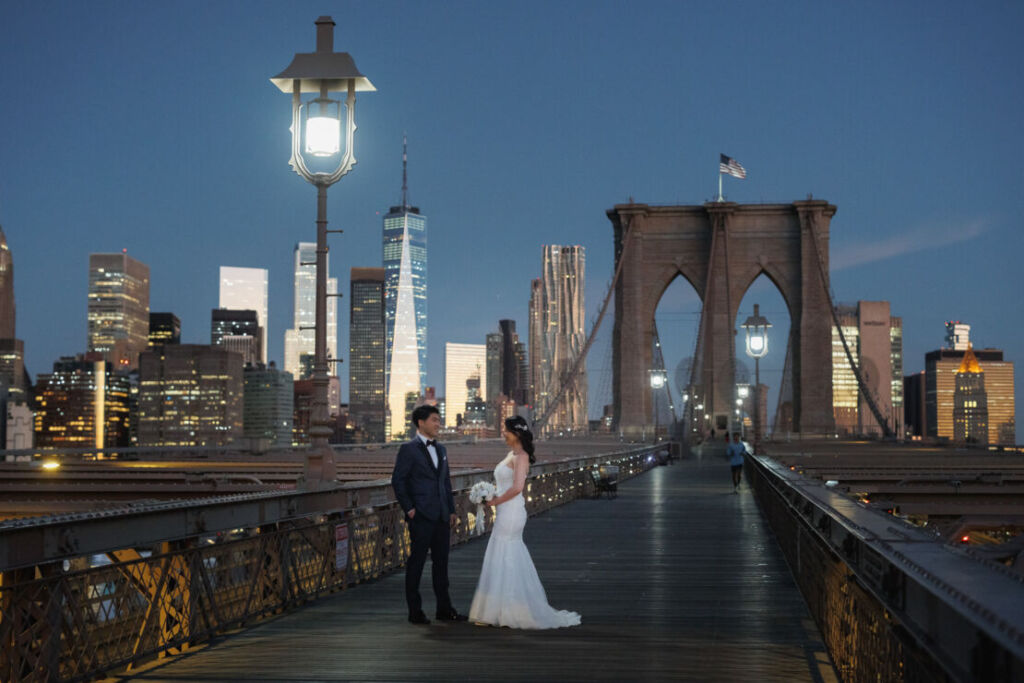 ニューヨークのフォトウェディング|前撮り/夜明け前のブルックリンブリッジにて、