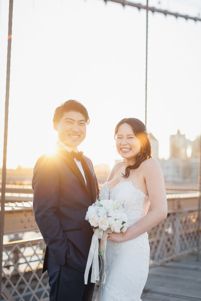 ニューヨークのフォトウェディング|前撮り/花嫁さまの幸せそうな笑顔。