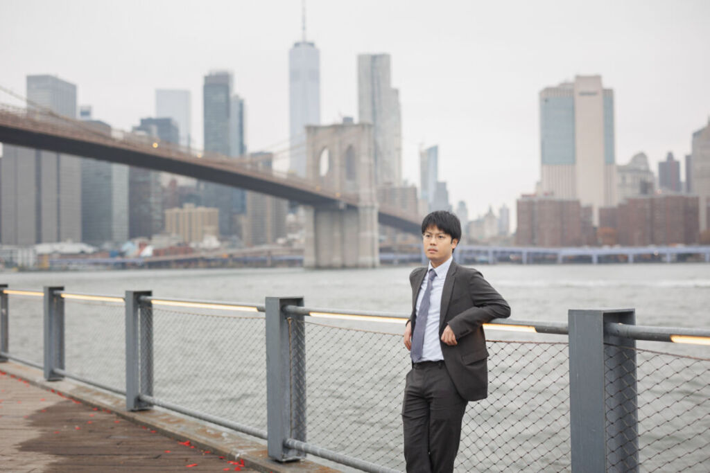 ニューヨークでファミリーフォト/ブルックリンブリッジパークでご長男のソロショット。