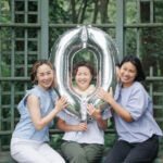 ニューヨークでチーム撮影を行うHiroko Photographyのフォトグラファーチーム。活動5年目を迎えた記念のチーム写真。