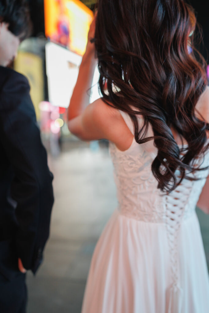 ニューヨークで前撮り|フォトウェディング/艶の美しいウェディングヘア。